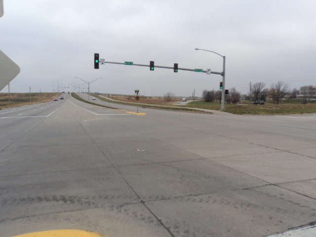 Urbandale 11th Street Intersection